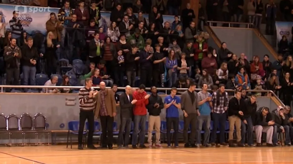 V Jindřichově Hradci vzpomínali na tragicky zesnulé basketbalisty