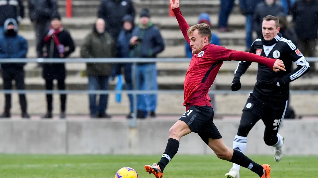 Martin Hašek v dresu Sparty