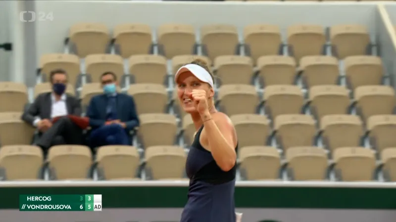 Siniaková nestačila na Zidanšekovou, Vondroušová postoupila