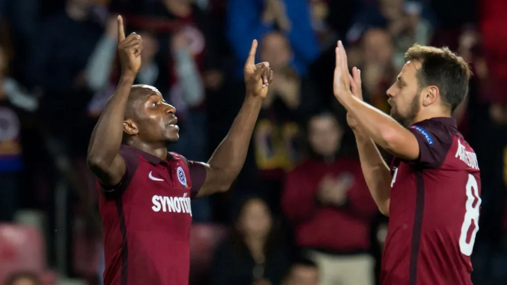 Kehinde Fatai s Markem Matějovským