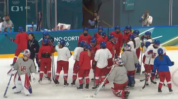 Hokejistky se chystají na Švédky