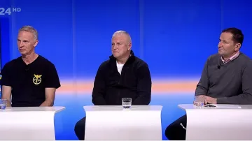 Jak se měnil hokej pohledem Haška, Hrdiny a Záruby