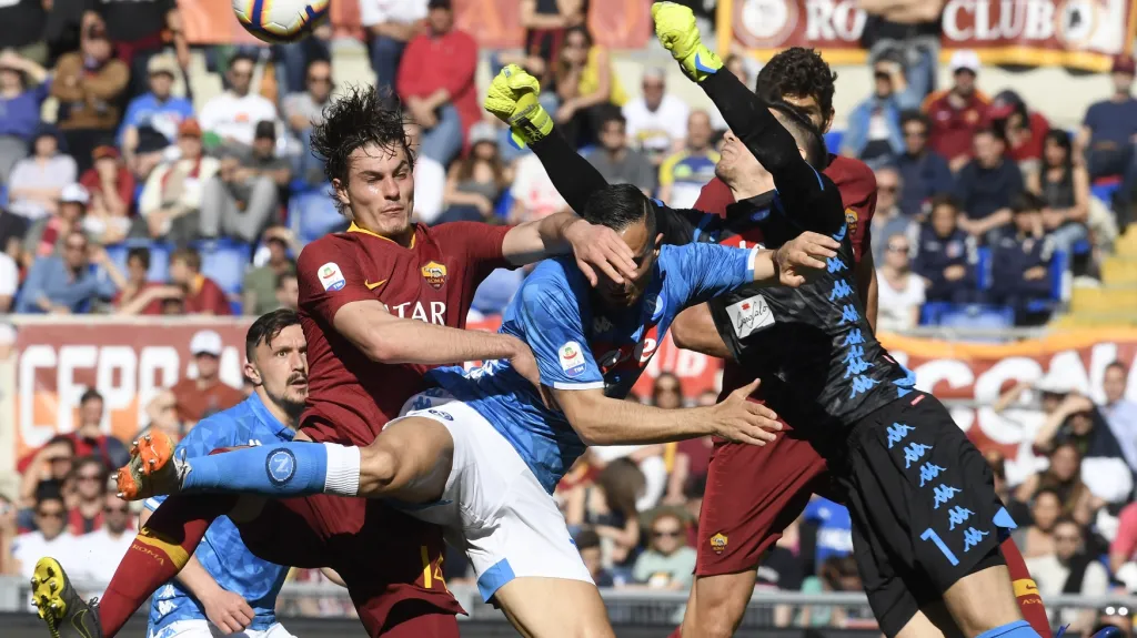 Patrik Schick v zápase AS Řím - Neapol