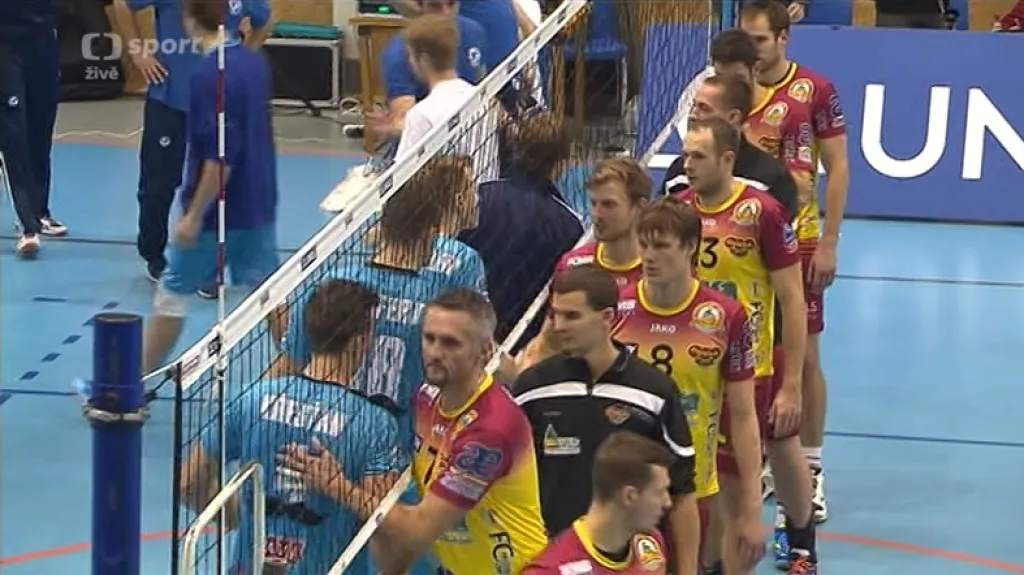 Volejbalisté Kladna ve speciálních dresech podlehli Liberci