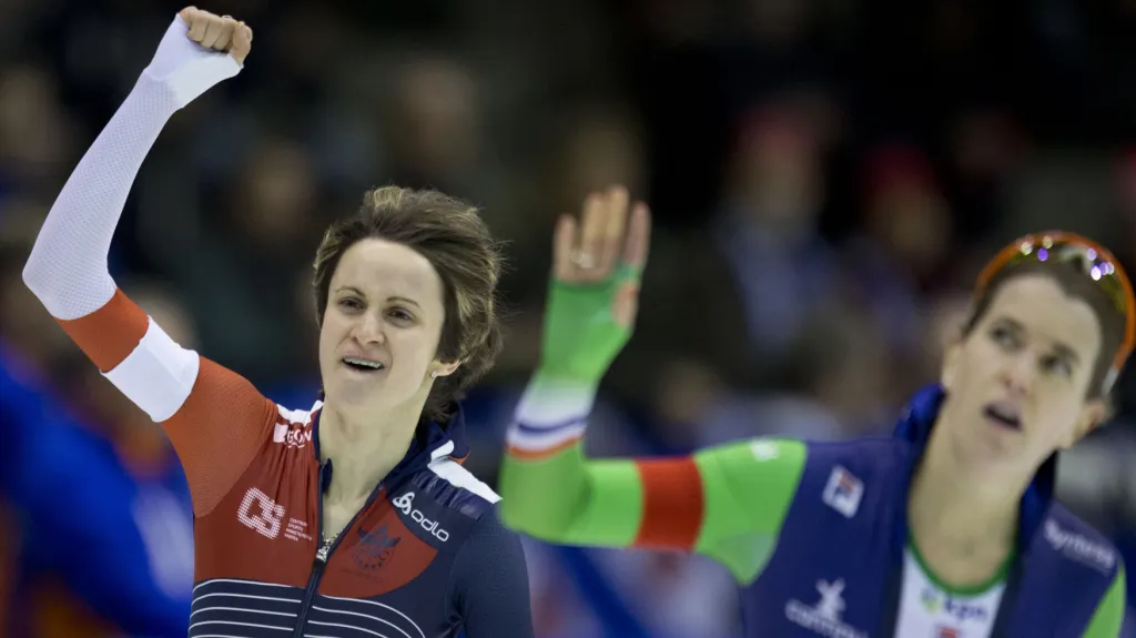 Martina Sáblíková (vlevo) vedle Ireene Wüstové