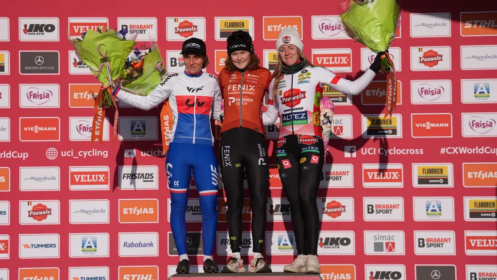 Kristýna Zemanová na stupních vítězů v Hoogerheide