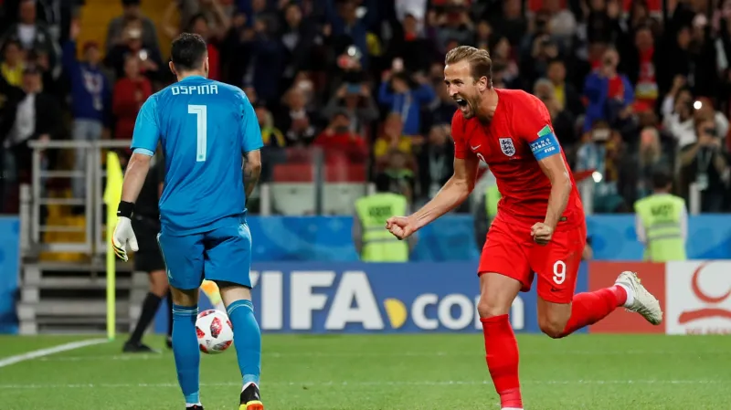 Kane slaví gól do sítě Kolumbie