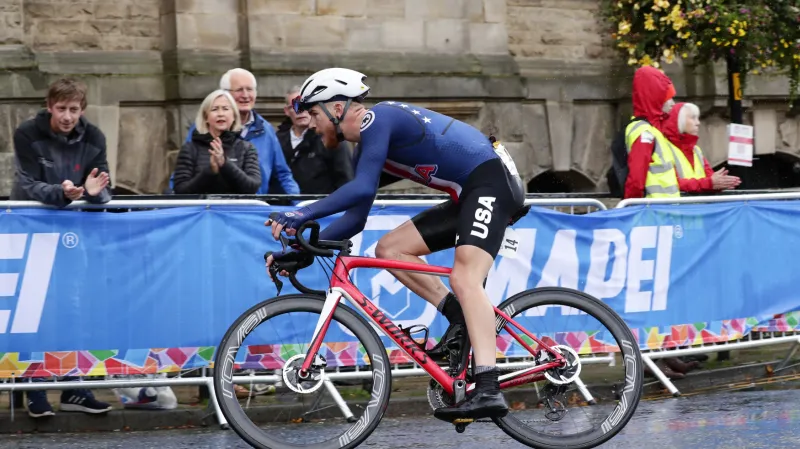 Junior Bouček skončil na MS devátý, silniční závod vyhrál Simmons