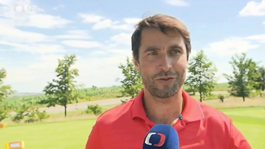 Radek Dvořák se rozloučil s hokejem