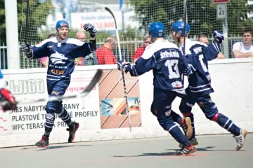 Radost hokejbalistů Kladna