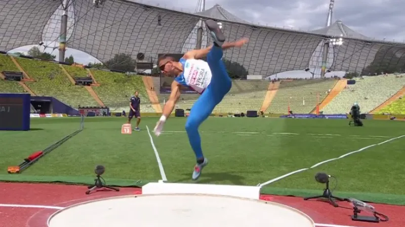 Výkon Jiřího Sýkory v kouli