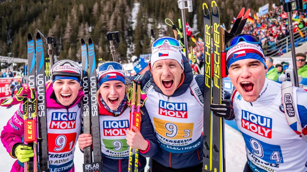 Česká smíšená štafeta slaví bronz na MS