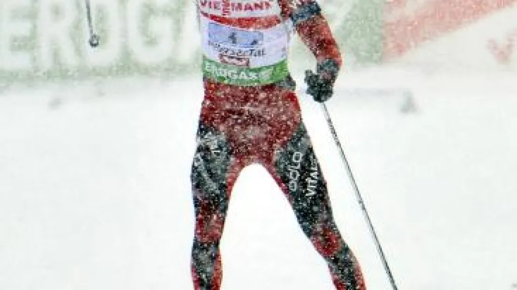 Taijer Bö slaví vítězství norské štafety