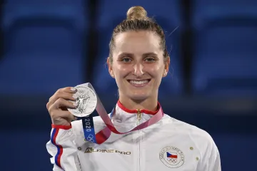 Markéta Vondroušová se stříbrnou olympijskou medailí