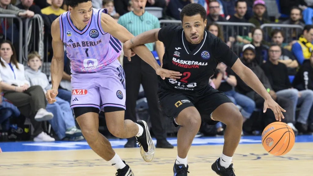 Utkání Ligy mistrů mezi Nymburkem a Albou Berlín