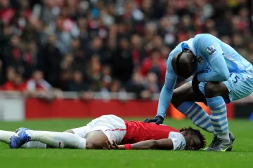 Balotelli se omlouvá Alexi Songovi