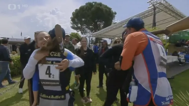 Šumová a Tomeček mají bronz z ME