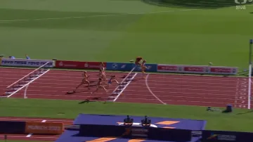 Rozběh sedmibojařky Skřivanové na 100 m překážek