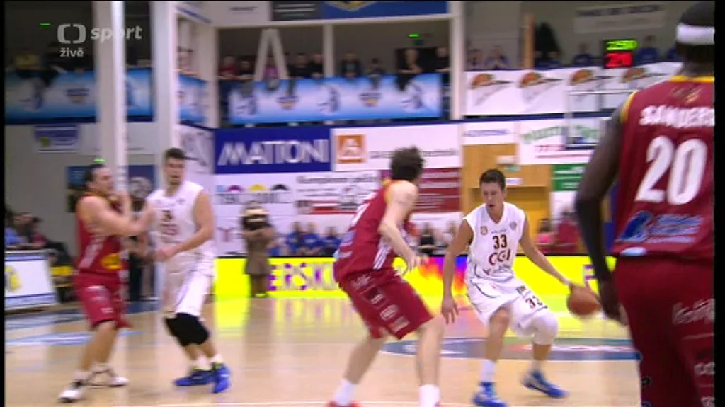 Sestřih basketbalového utkání Děčín - Pardubice