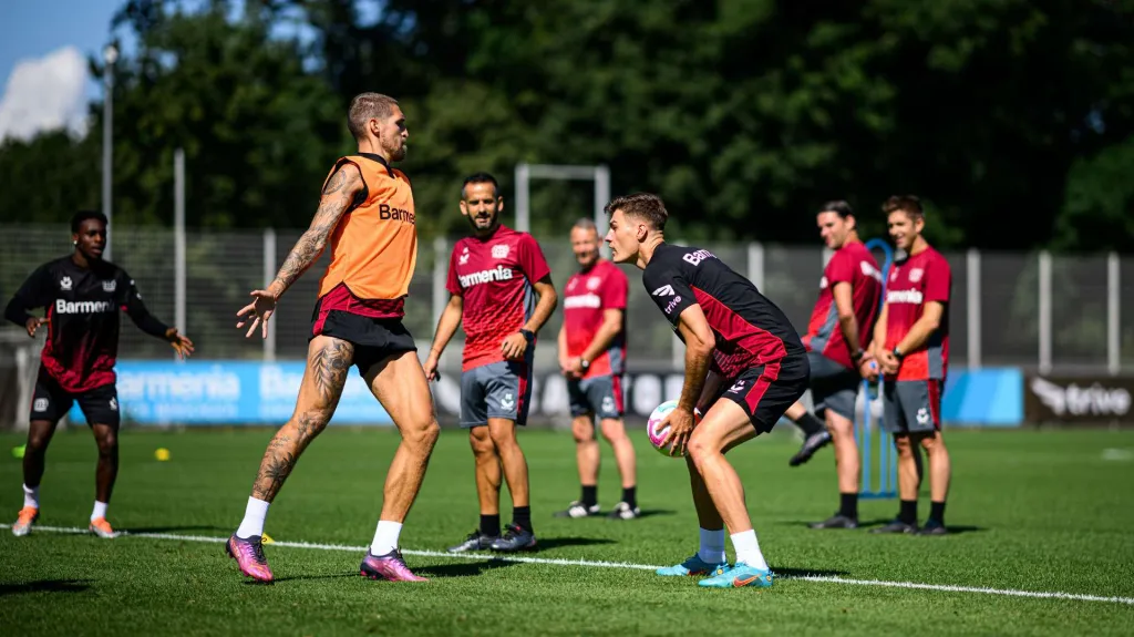 Patrick Schick na tréninku Leverkusenu