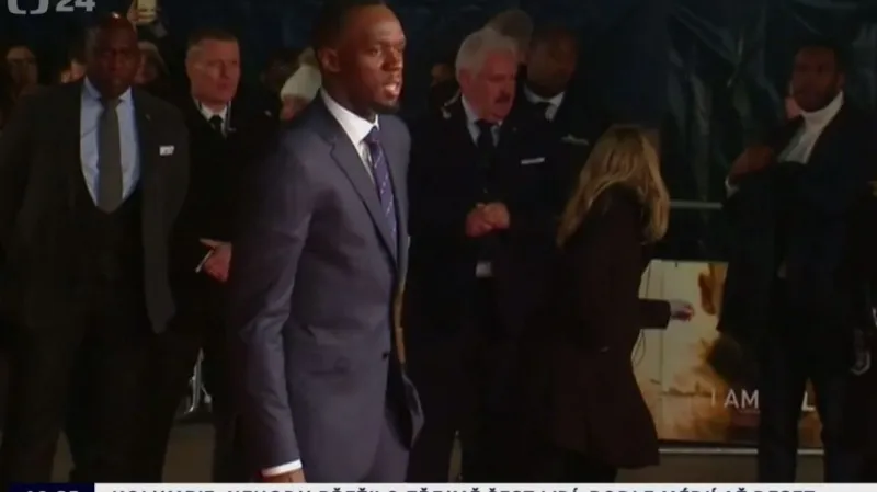 Bolt si premiéru svého dokumentu užil po boku rodičů i atletických hvězd