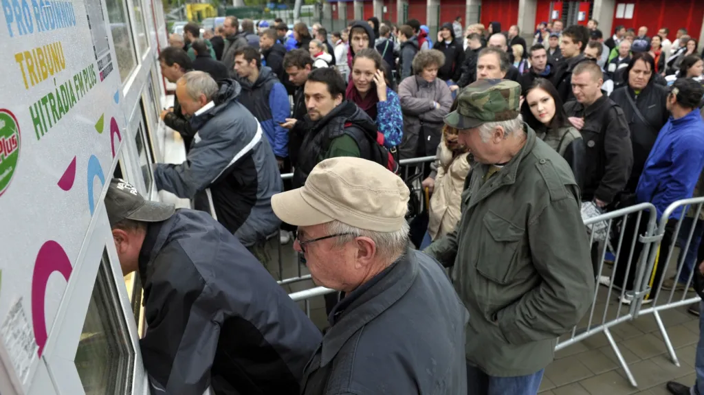 Prodej vstupenek ve Štruncových sadech