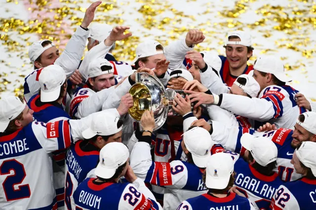 Program MS v hokeji: Kdy hrají Češi, tabulky skupin