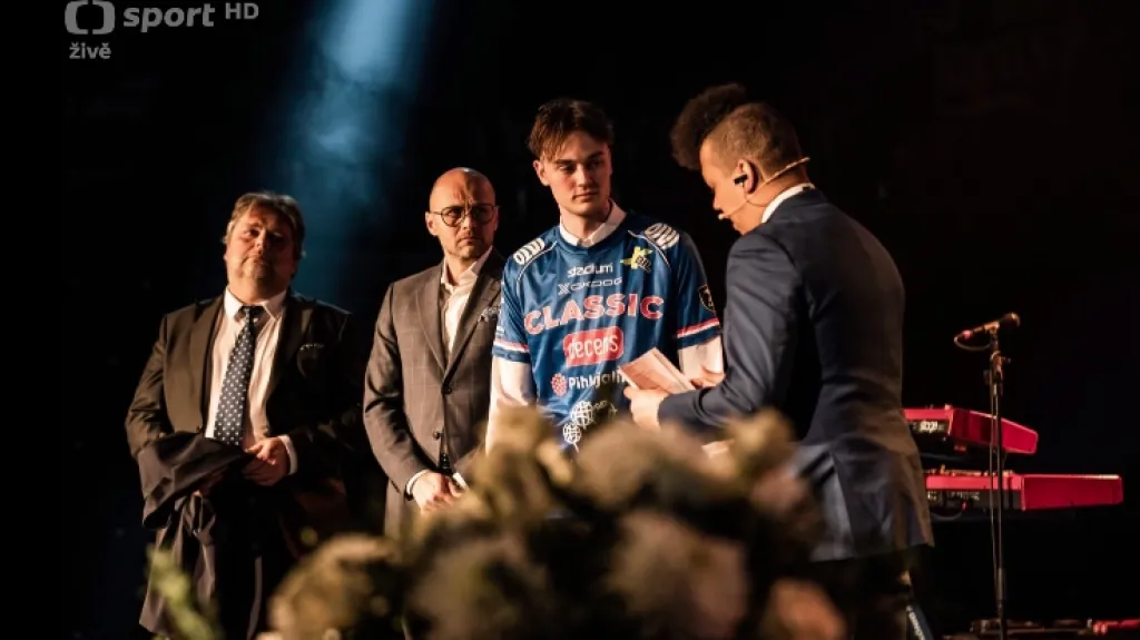 Florbalový reprezentant Hemerka míří do SC Classic