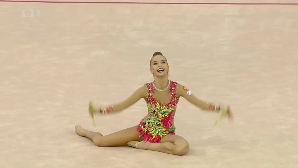 Dvojčata Averinova ovládla ME v moderní gymnastice