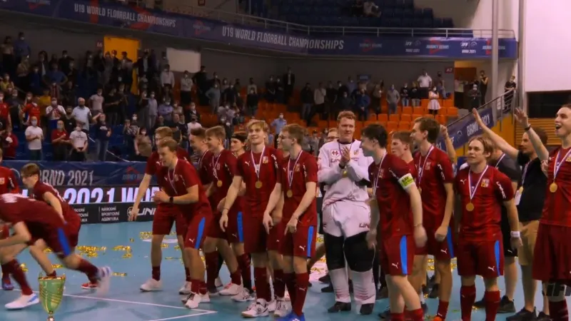 Florbalisté na domácí půdě obhájili titul juniorských mistrů světa