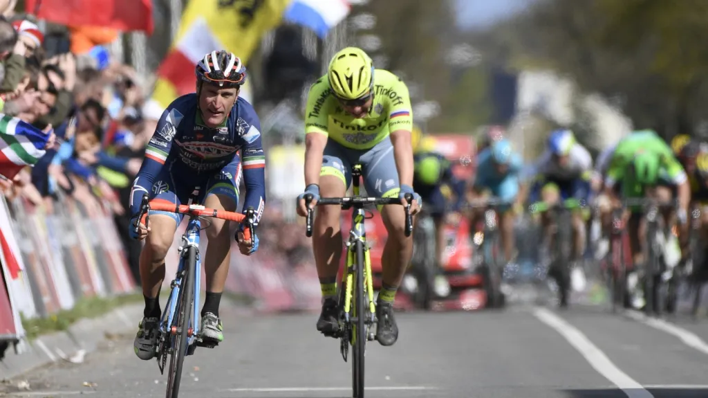 Enrico Gasparotto (vlevo) na Amstel Gold Race