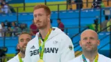 Medailový ceremoniál po závodě diskařů