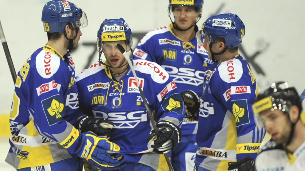 Radující se hokejisté Zlína