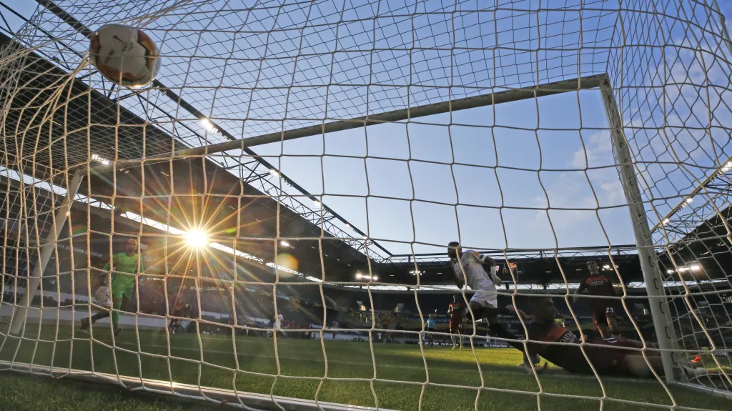 Sevillští se radují z druhého gólu