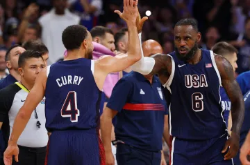Americké hvězdy Curry a James na olympiádě v Paříži