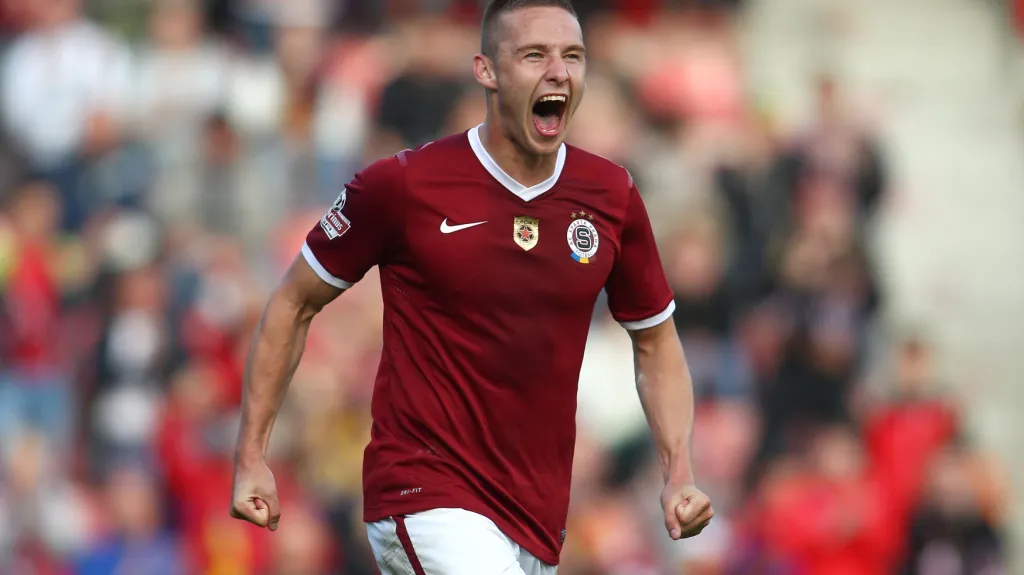 Slavící Pavel Kadeřábek ze Sparty