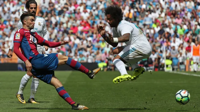 Real podruhé doma ztratil, s Levante remizoval 1:1