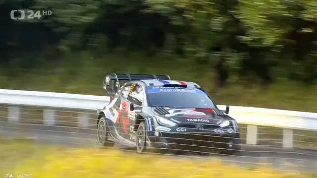 V čele Japonské rallye je nadále Ogier