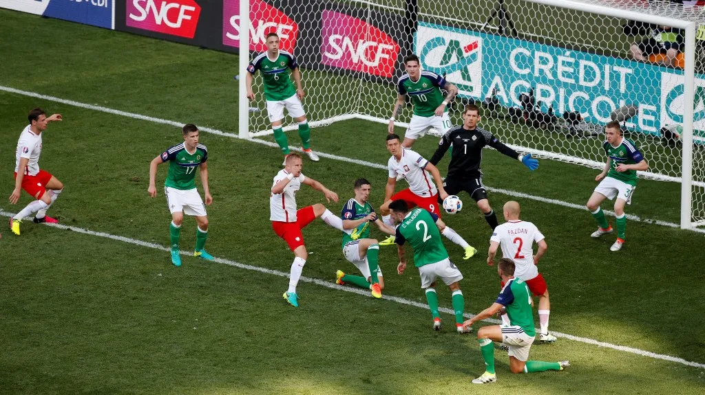 Poláci dobývají obranu Severního Irska