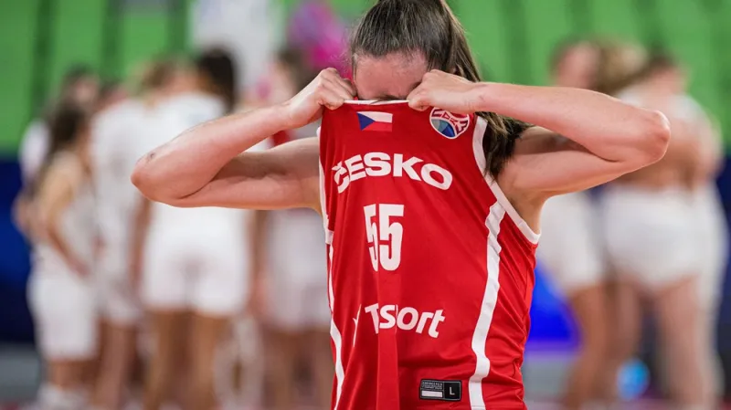 Češky podlehly Němkám v prodloužení a olympijskou kvalifikaci si nezahrají