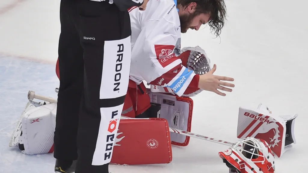 Hokejový brankář Patrik Bartošák přerušuje kariéru