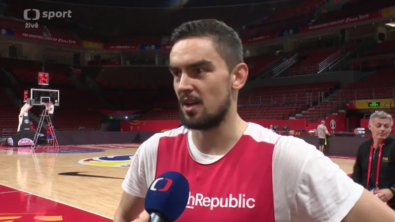 Čeští basketbalisté si poprvé zatrénovali v Šen-čenu