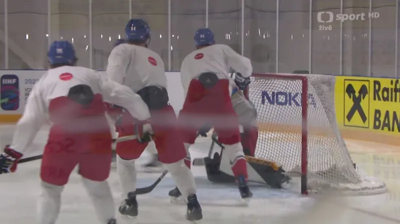 Páteční trénink absolvovali i Vrána a Kämpf