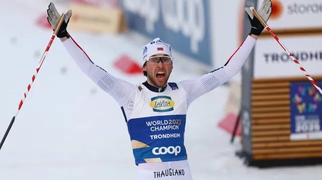 Finiš vítězného Jarla Magnuse Riibera