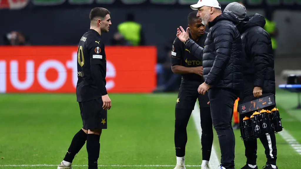 Jindřich Trpišovský v zápasem s Eintrachtem