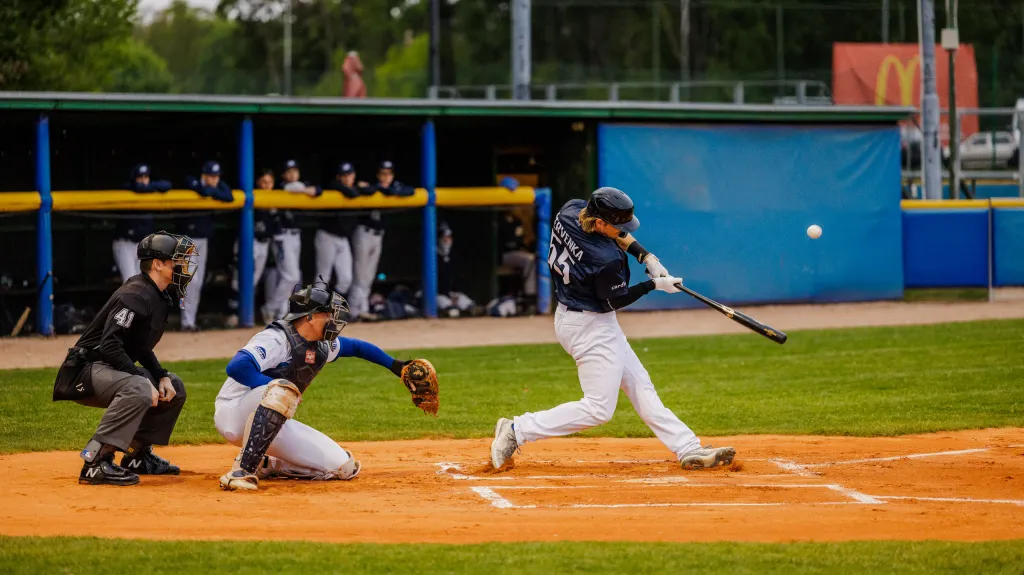 Martin Červenka pálí proti Sokolu