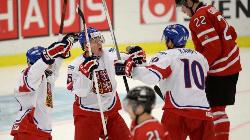 Radost hokejistů do 20 let