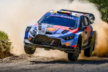 Thierry Neuville v Rallye Akropolis