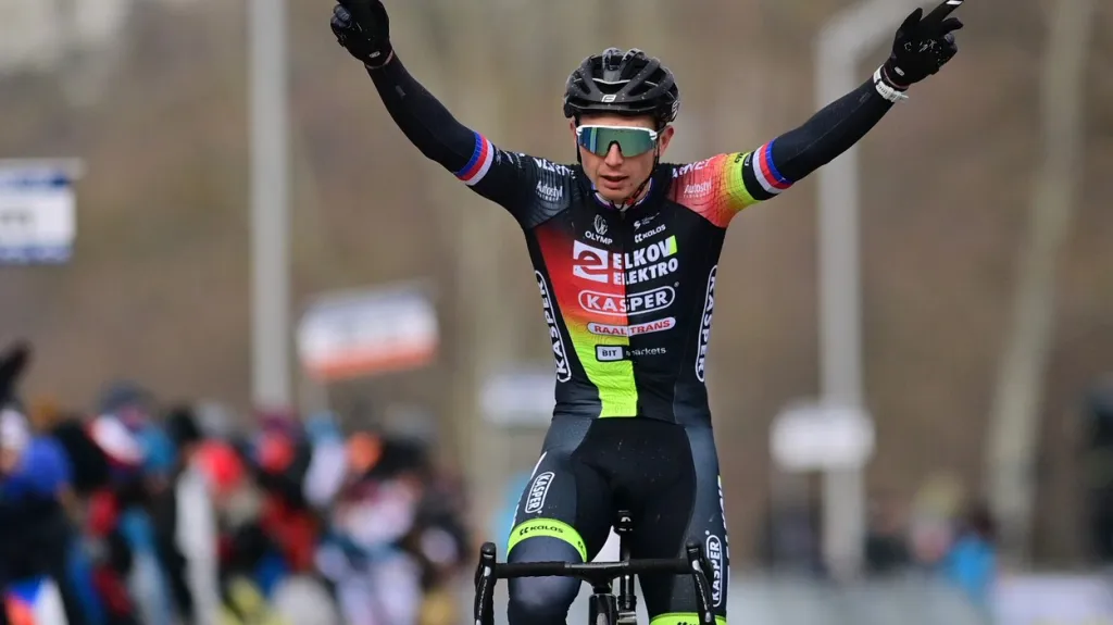 Michael Boroš oslavuje titul na MČR v Táboře