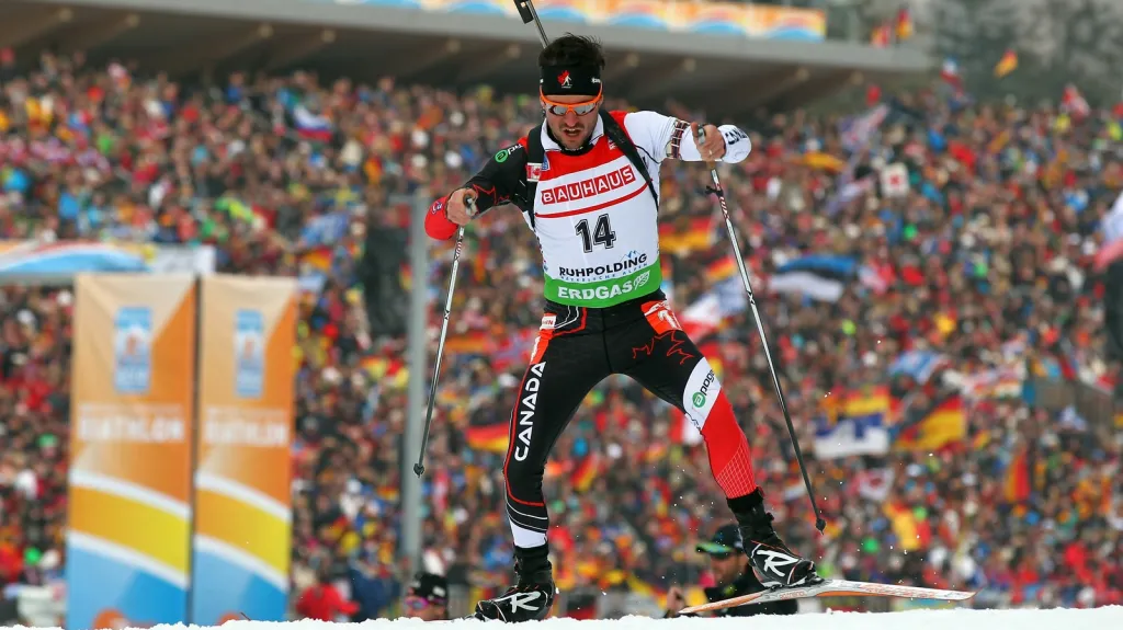 Sprint biatlonistů vyhrál Leguellec